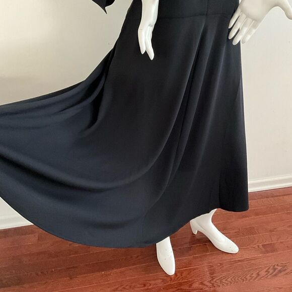 Misook Elegant Midi Black Fit & Flare Dress V-neck M Structured Crepe M - Picture 8 of 10